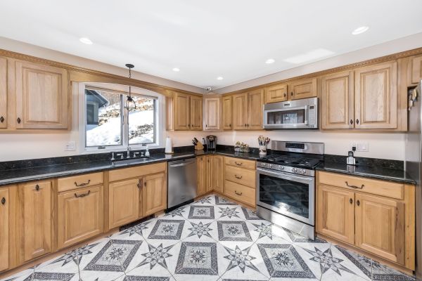 Custom Cabinet Making in Richmond