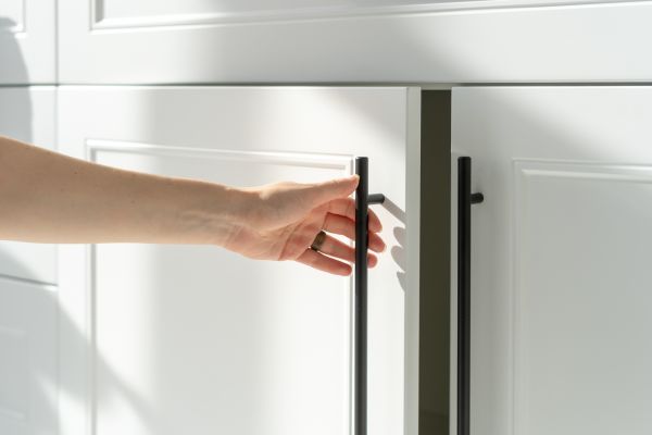 Cupboard Repair in Richmond