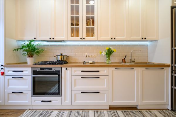 Cabinet Door Installation in Richmond